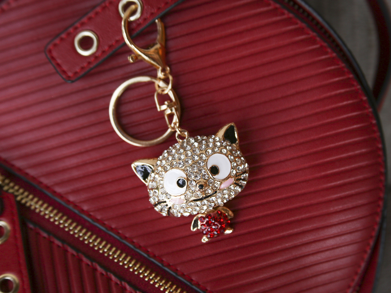 1e10870d1e705019e4b3f0396a2a6c58